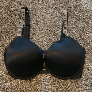Black very sexy Victoria secret bra 34DDD